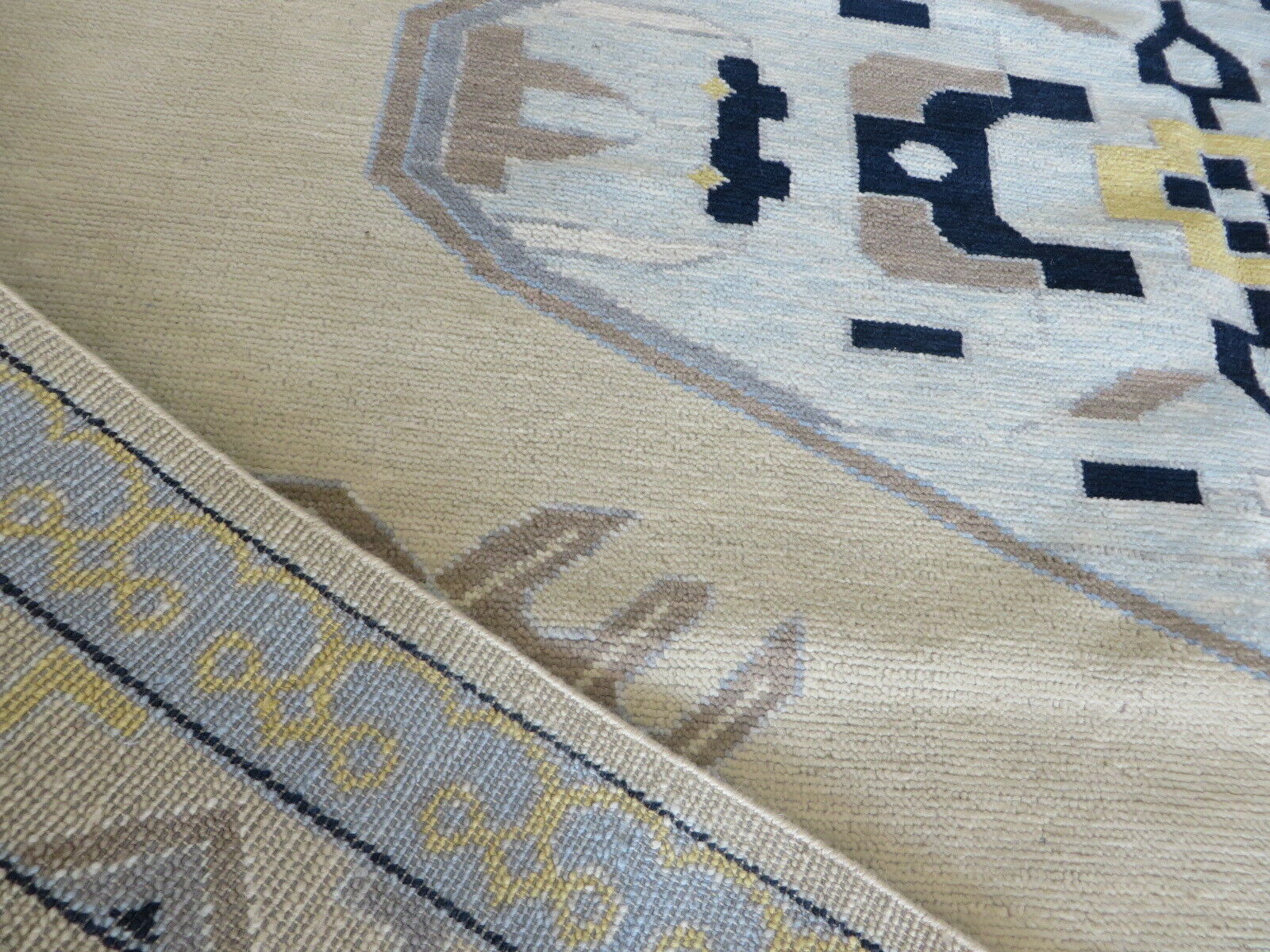 G11434J