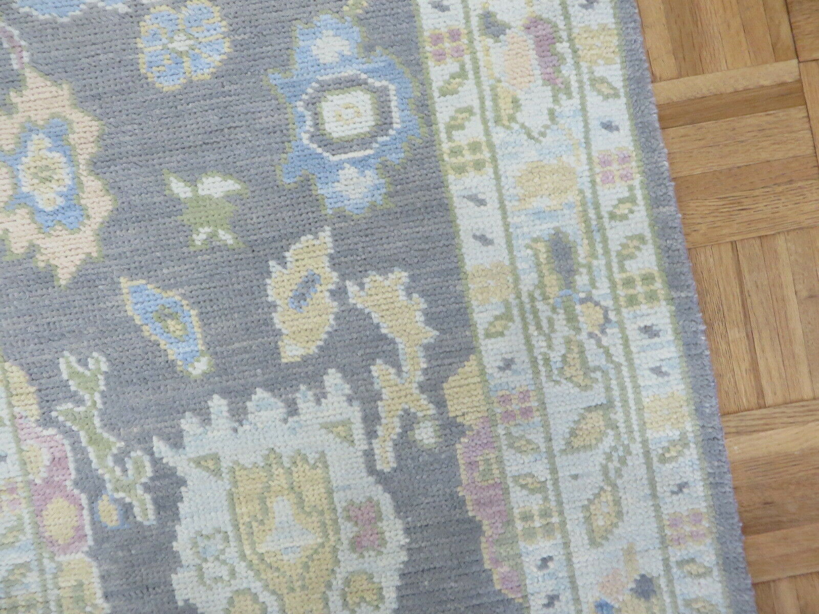 G12318C