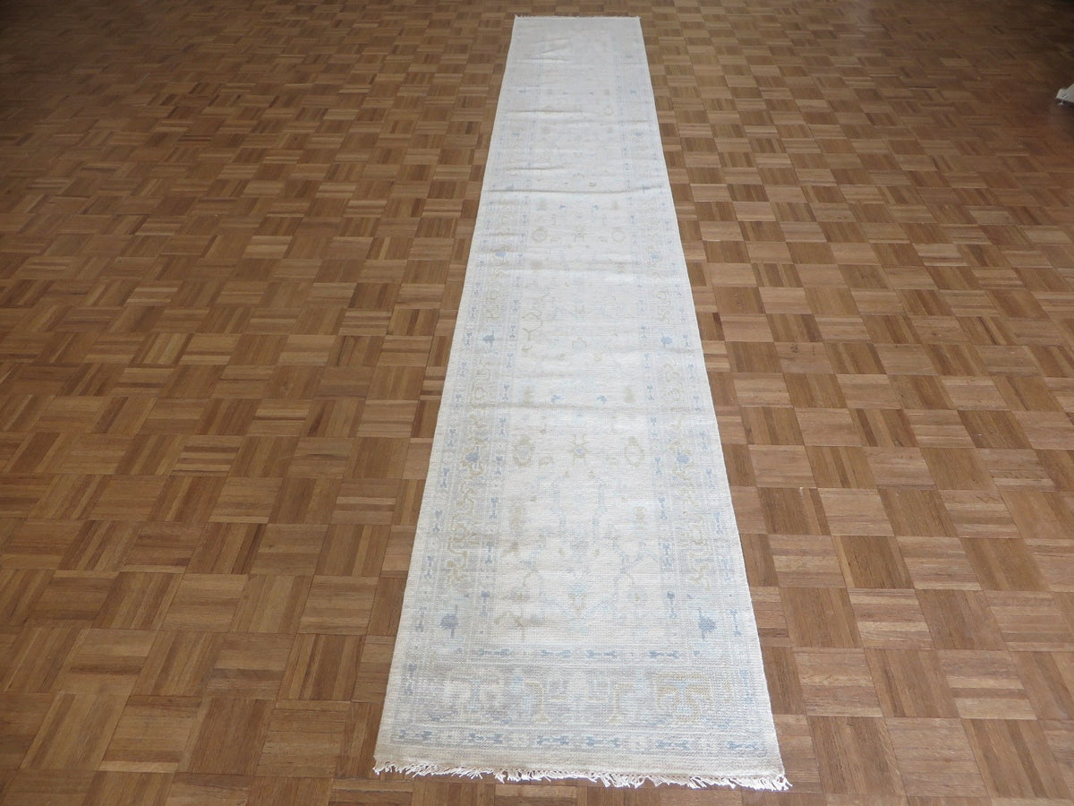 G15998