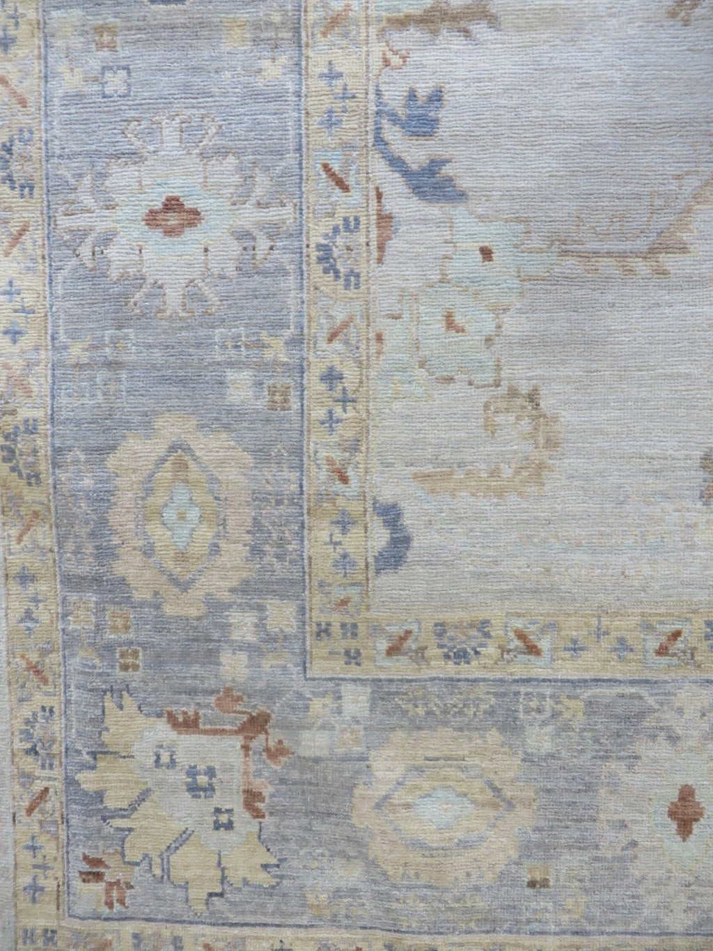 G16583E