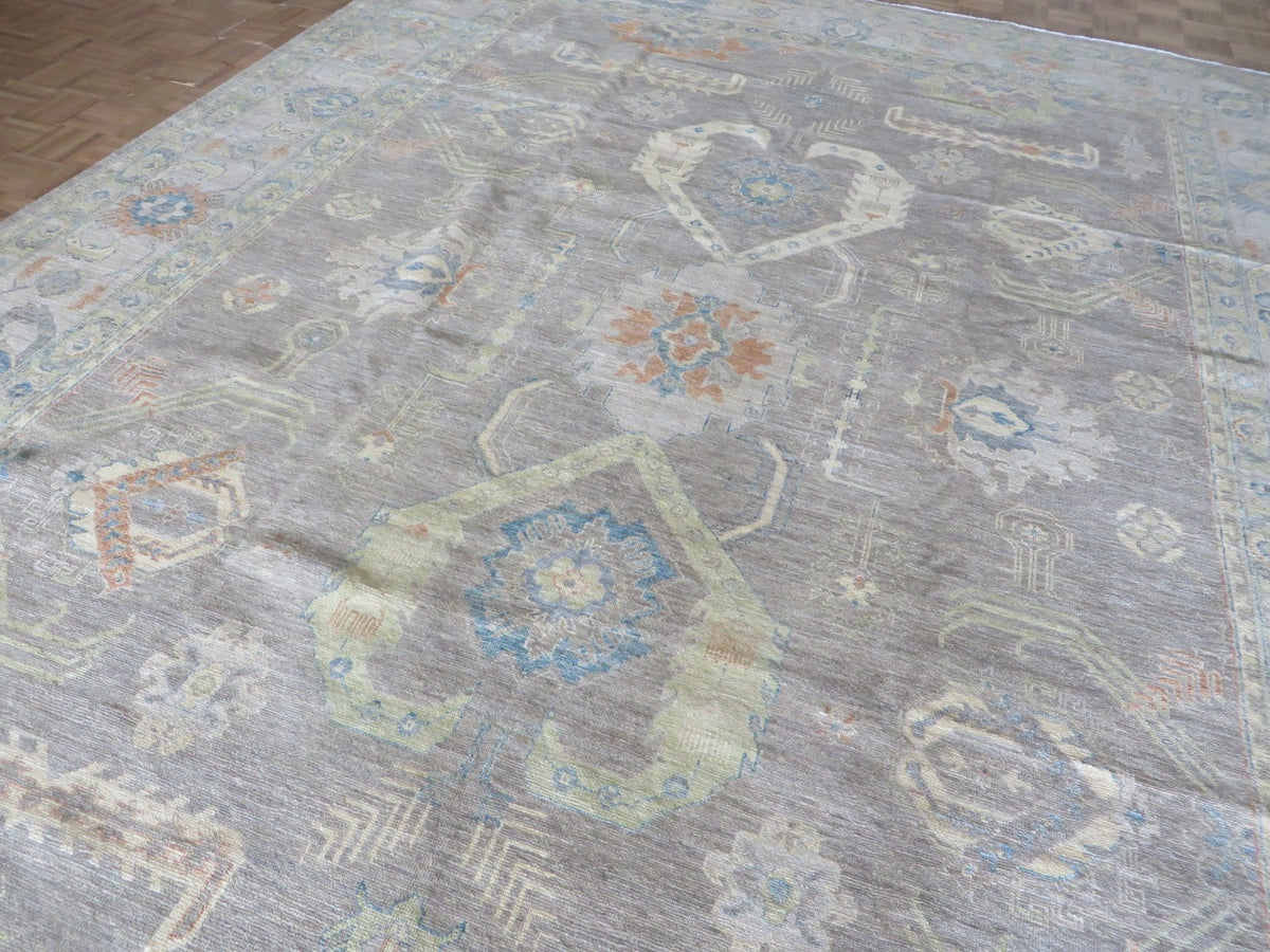 G16587B
