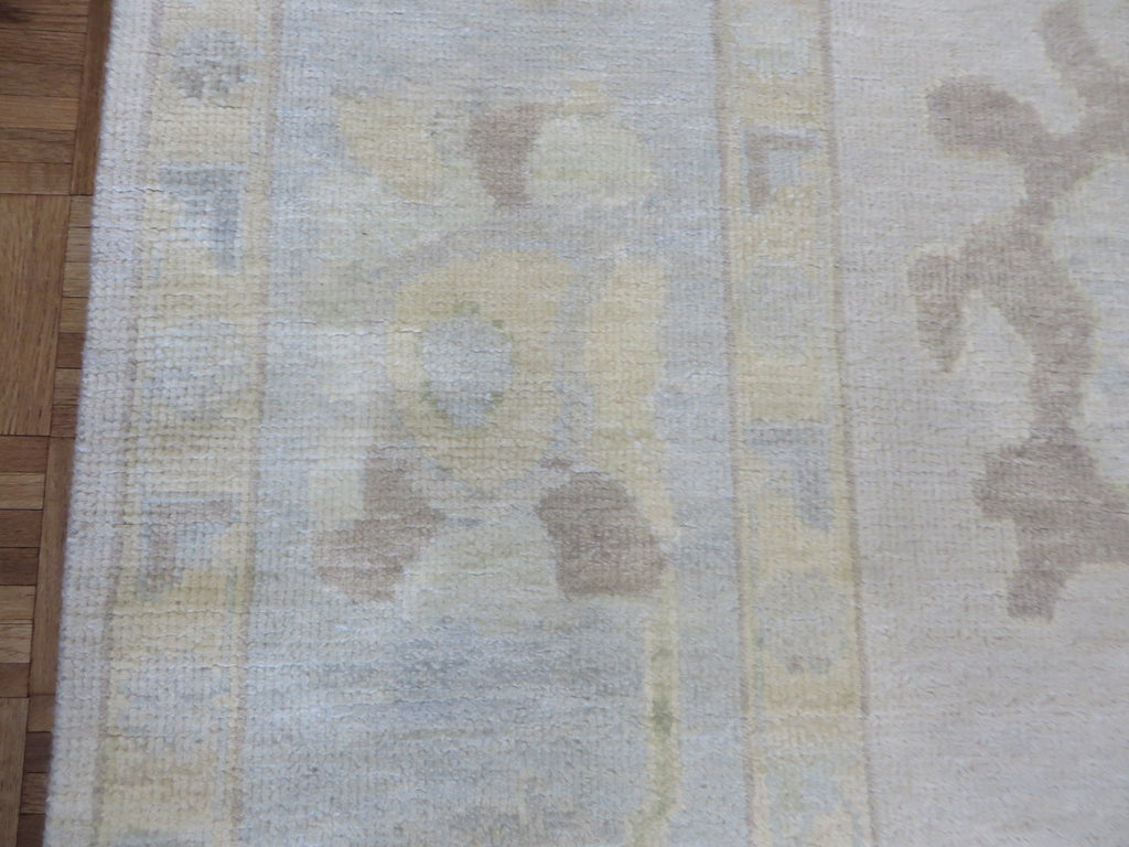 G16823J