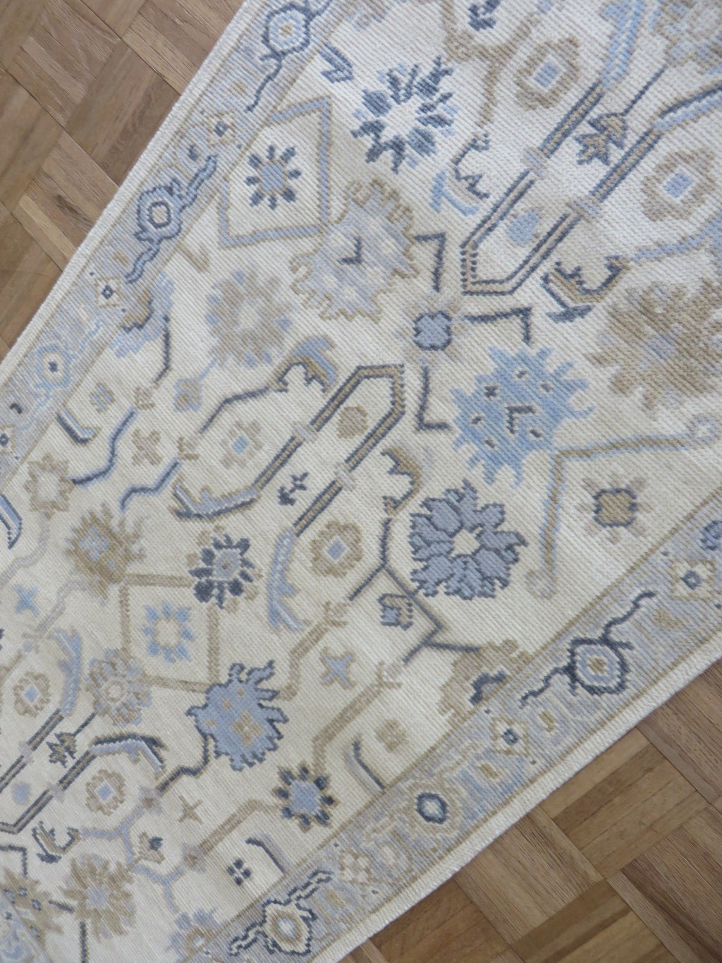 G16989E