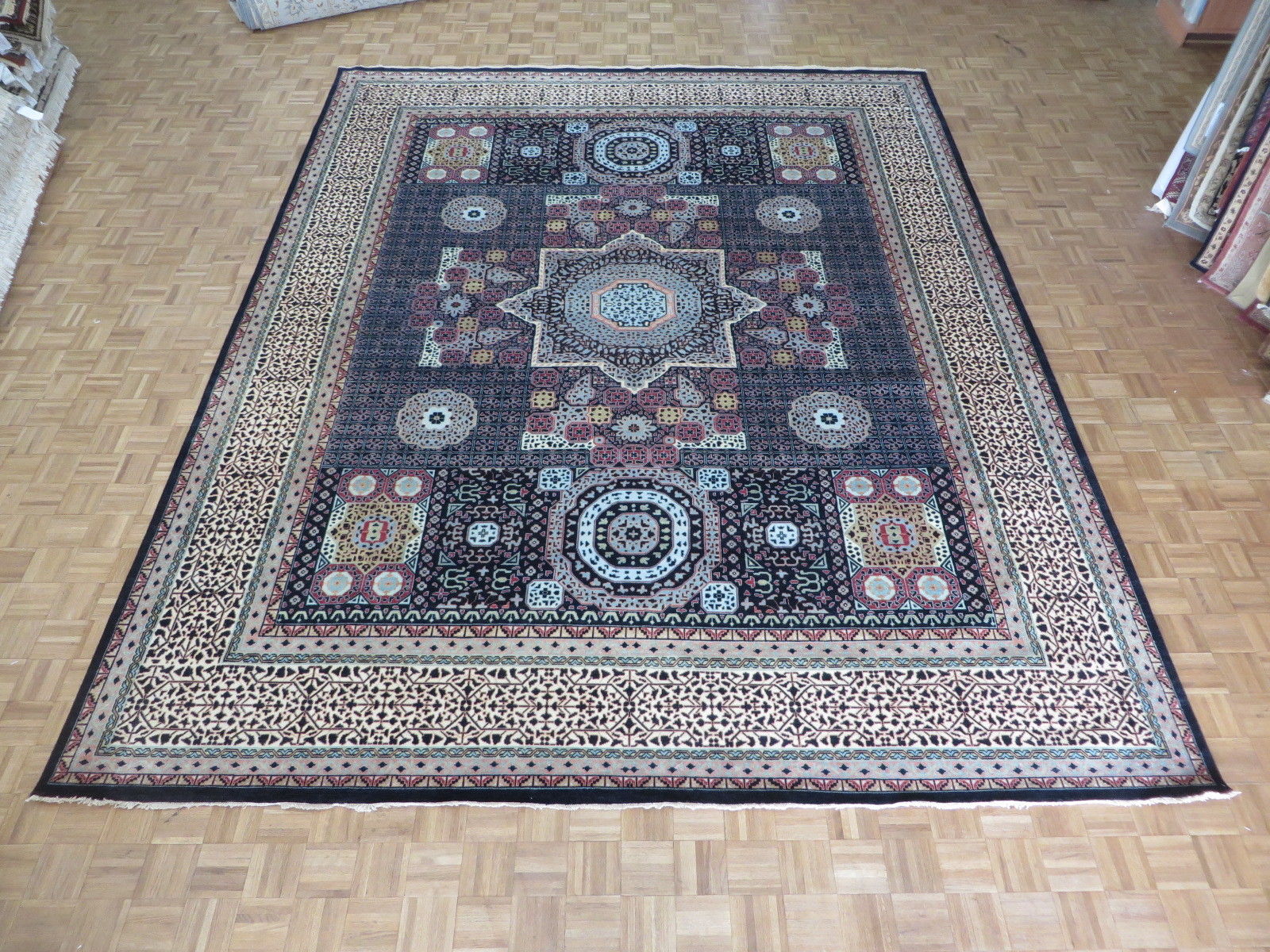 G4700