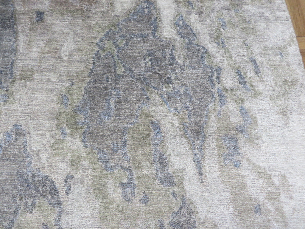 G5819B