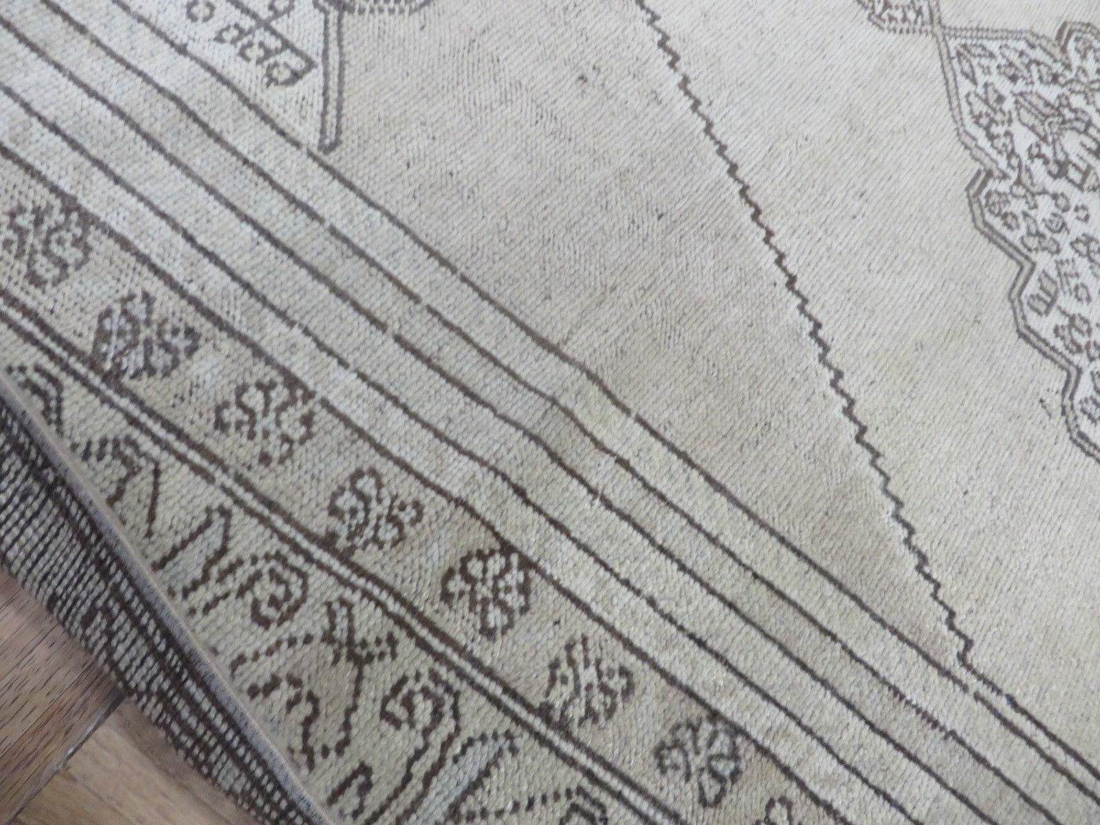 G6793I