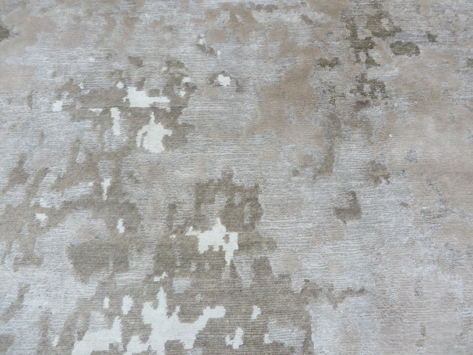G6832B