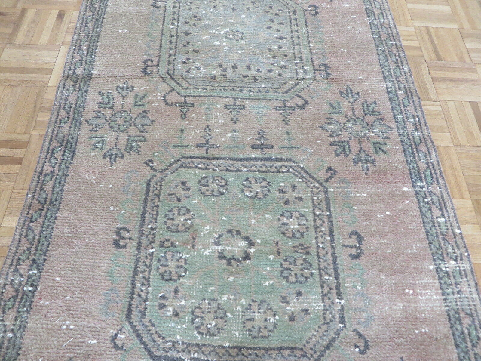 G7566C