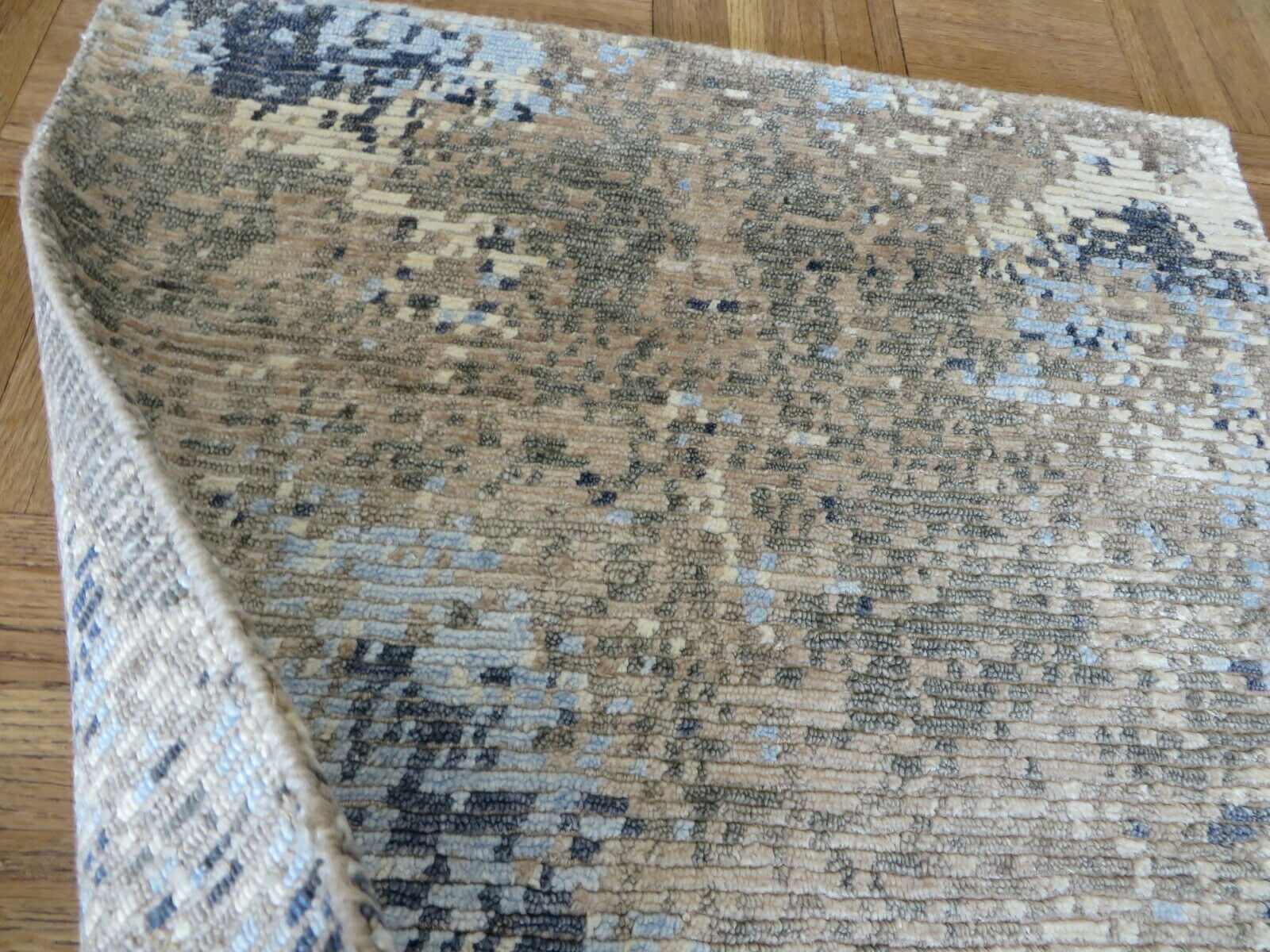 G8192D