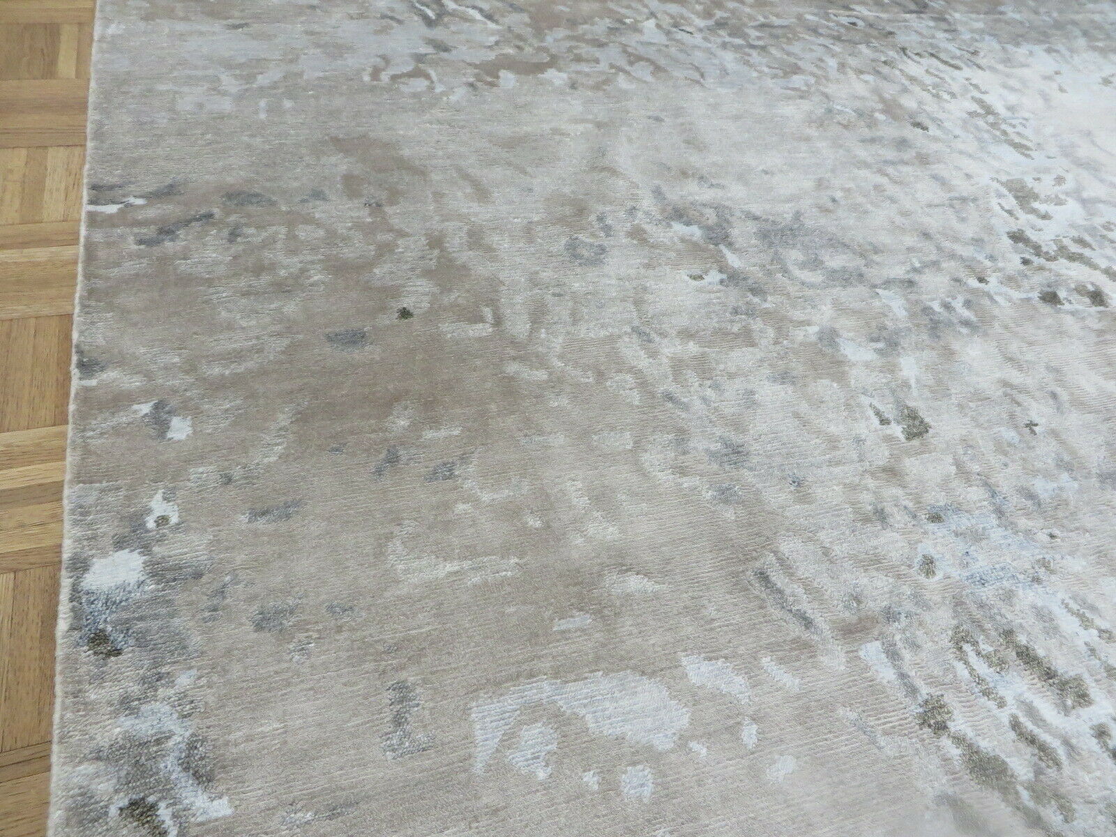 G8203G