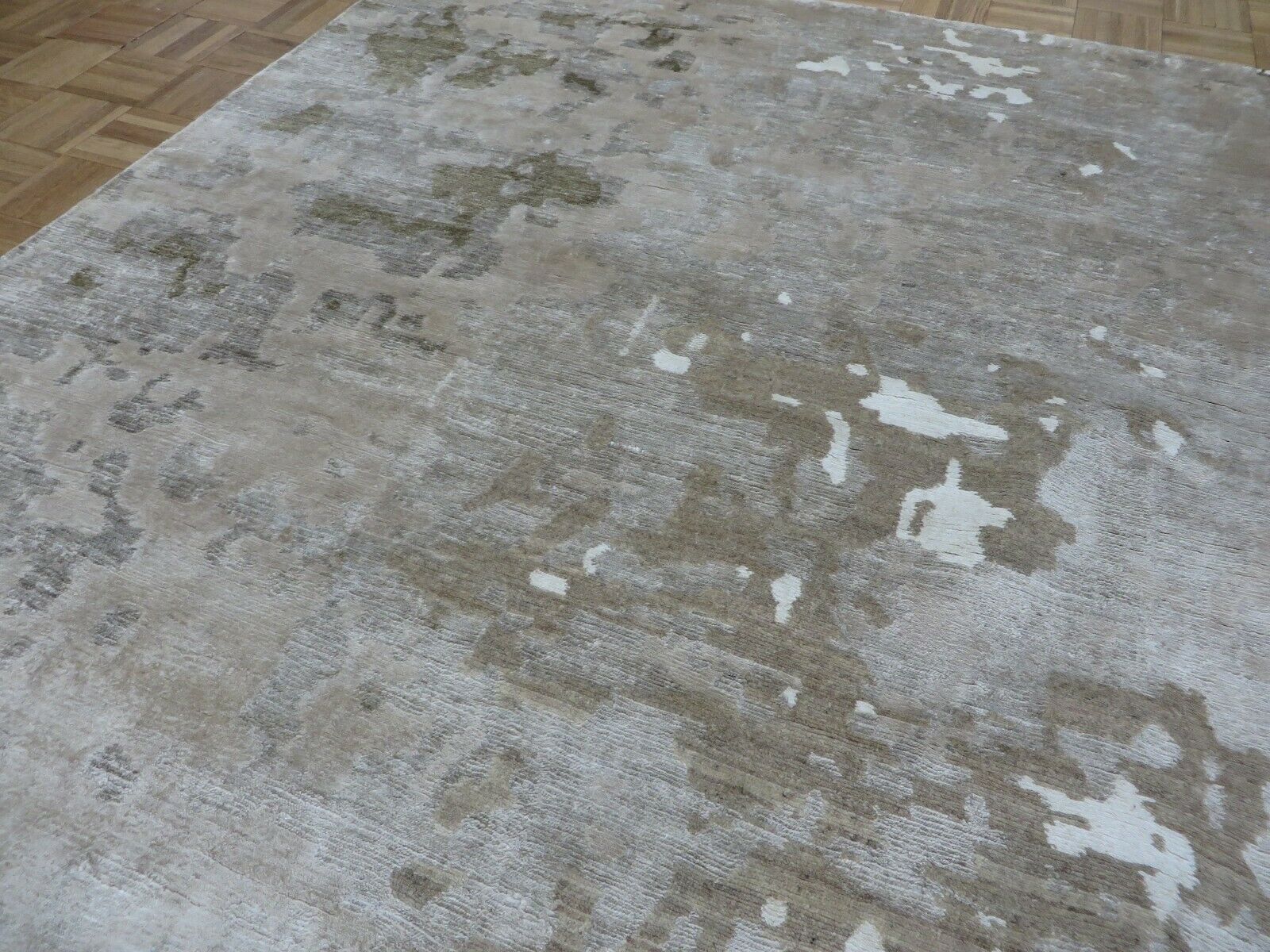 G8210D