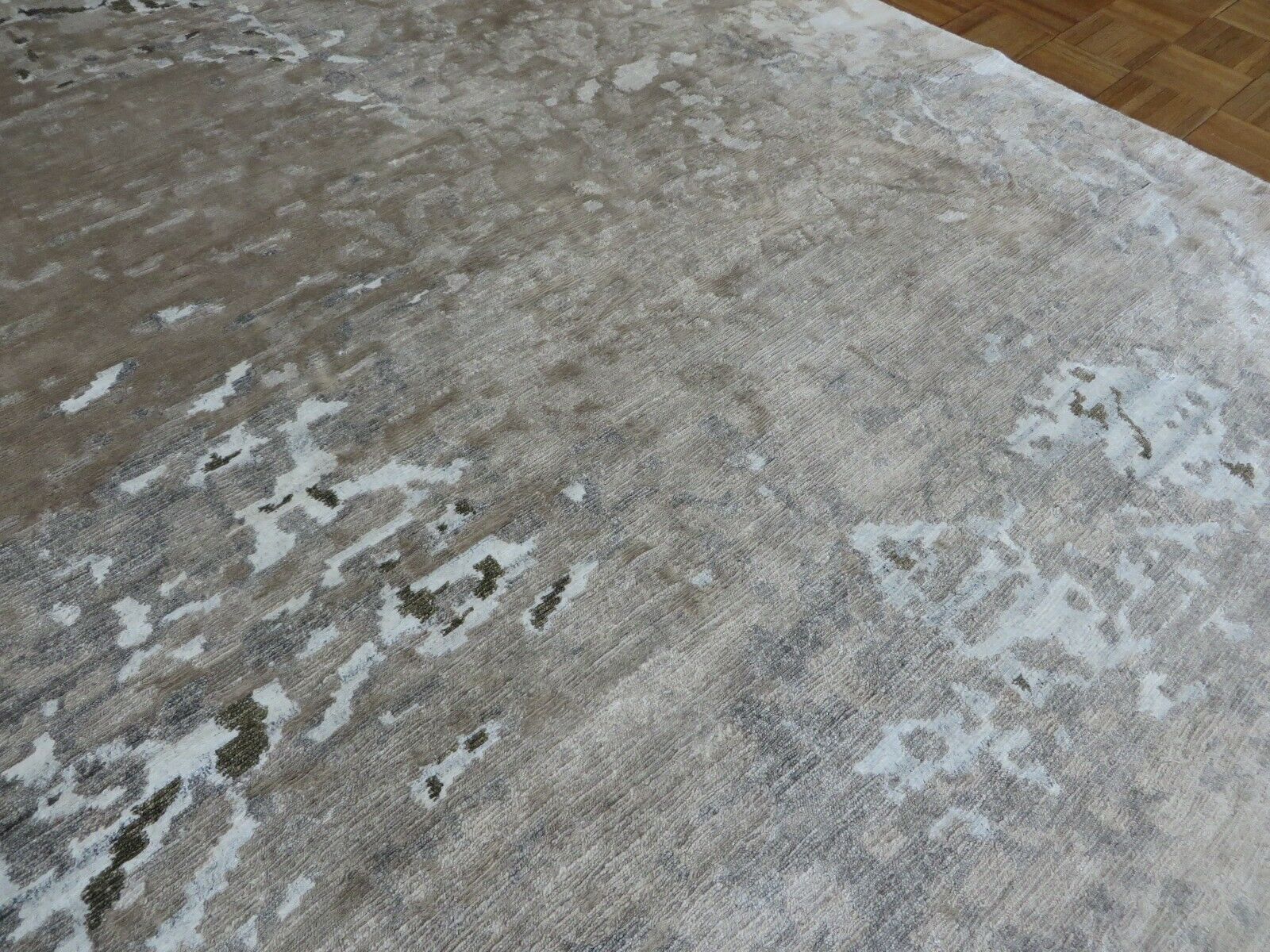 G8224D