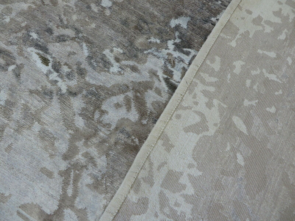 G8225J