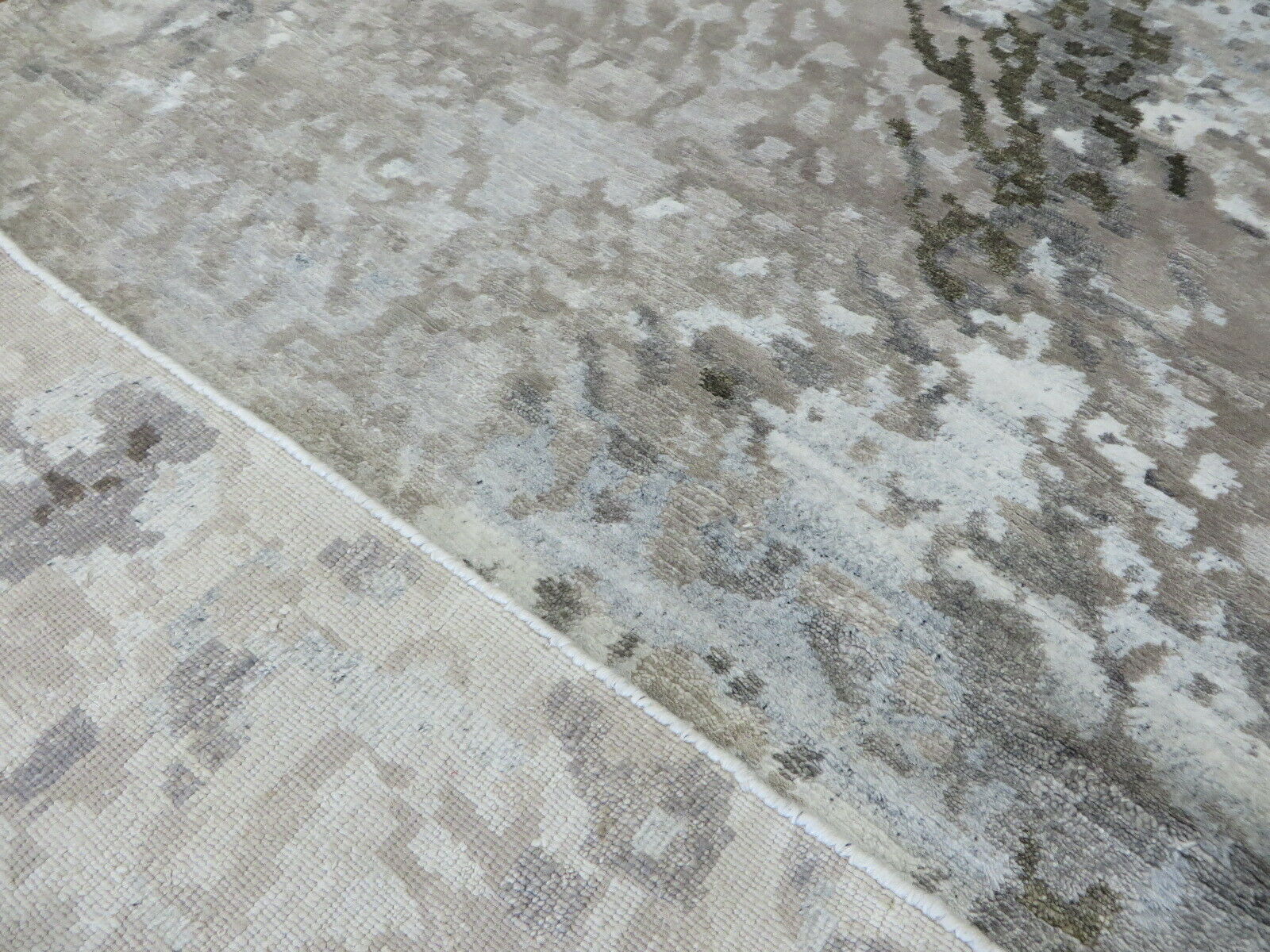 G8235K