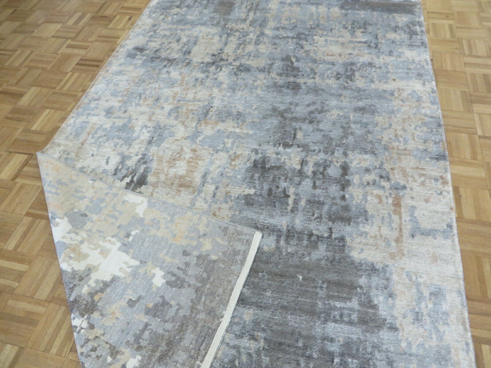 G8286J