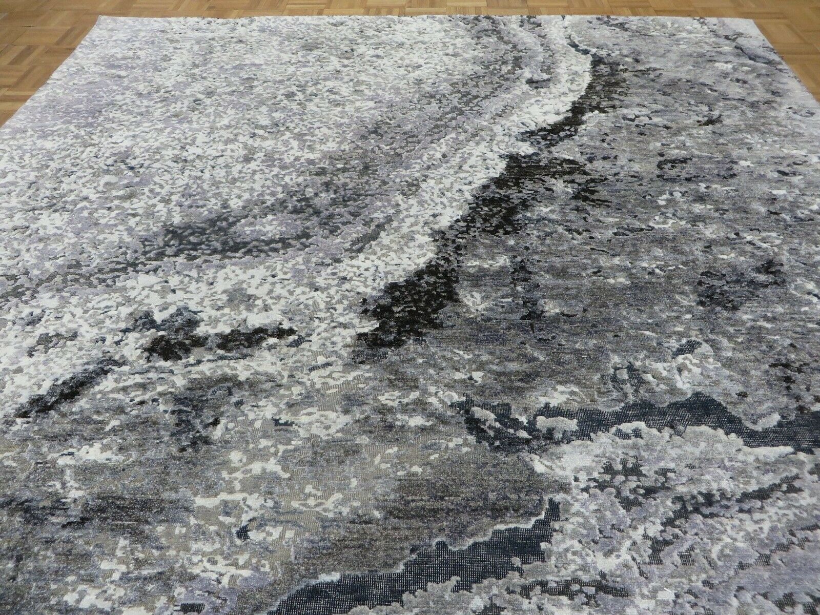 G8311B