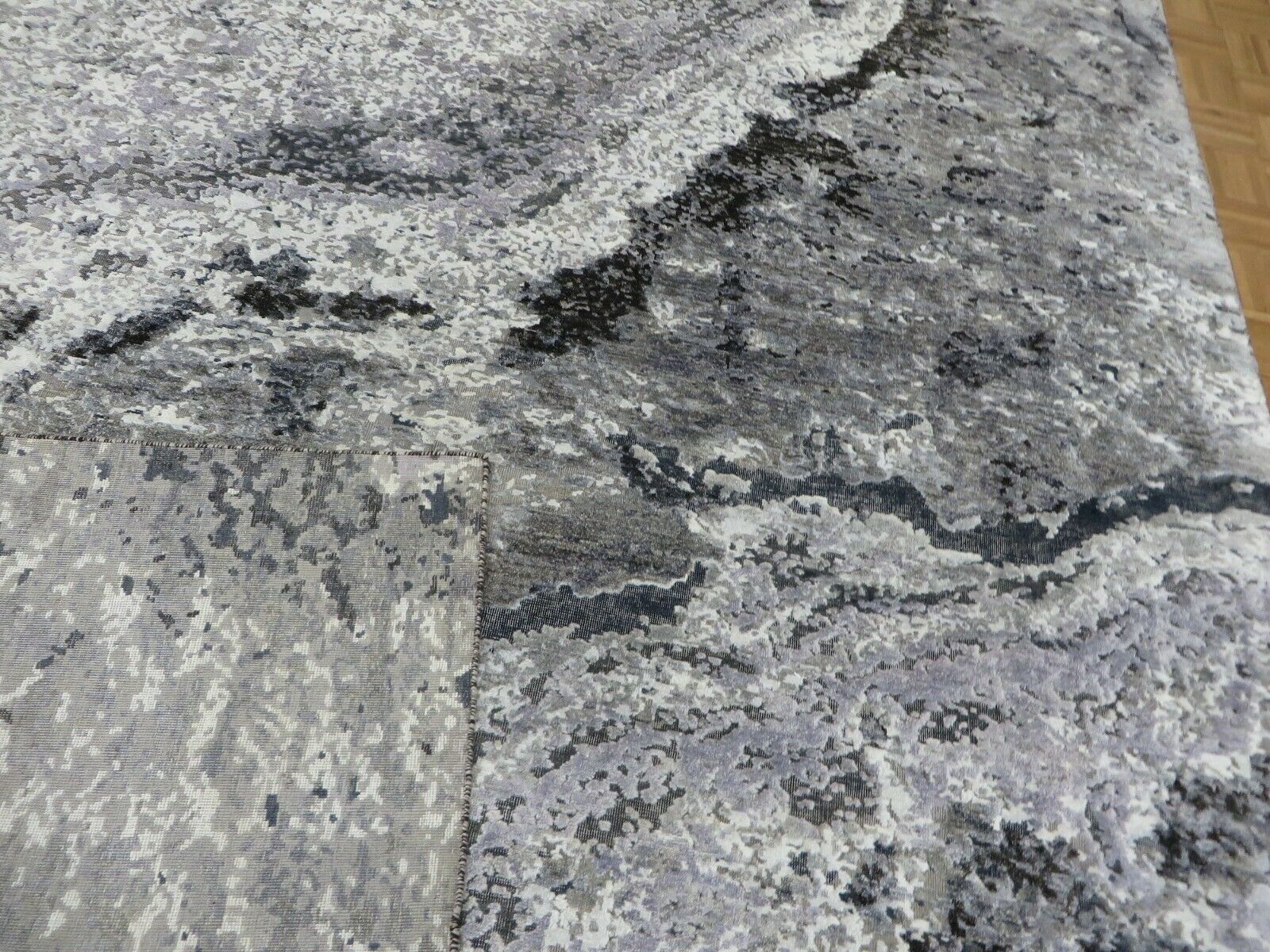 G8311J