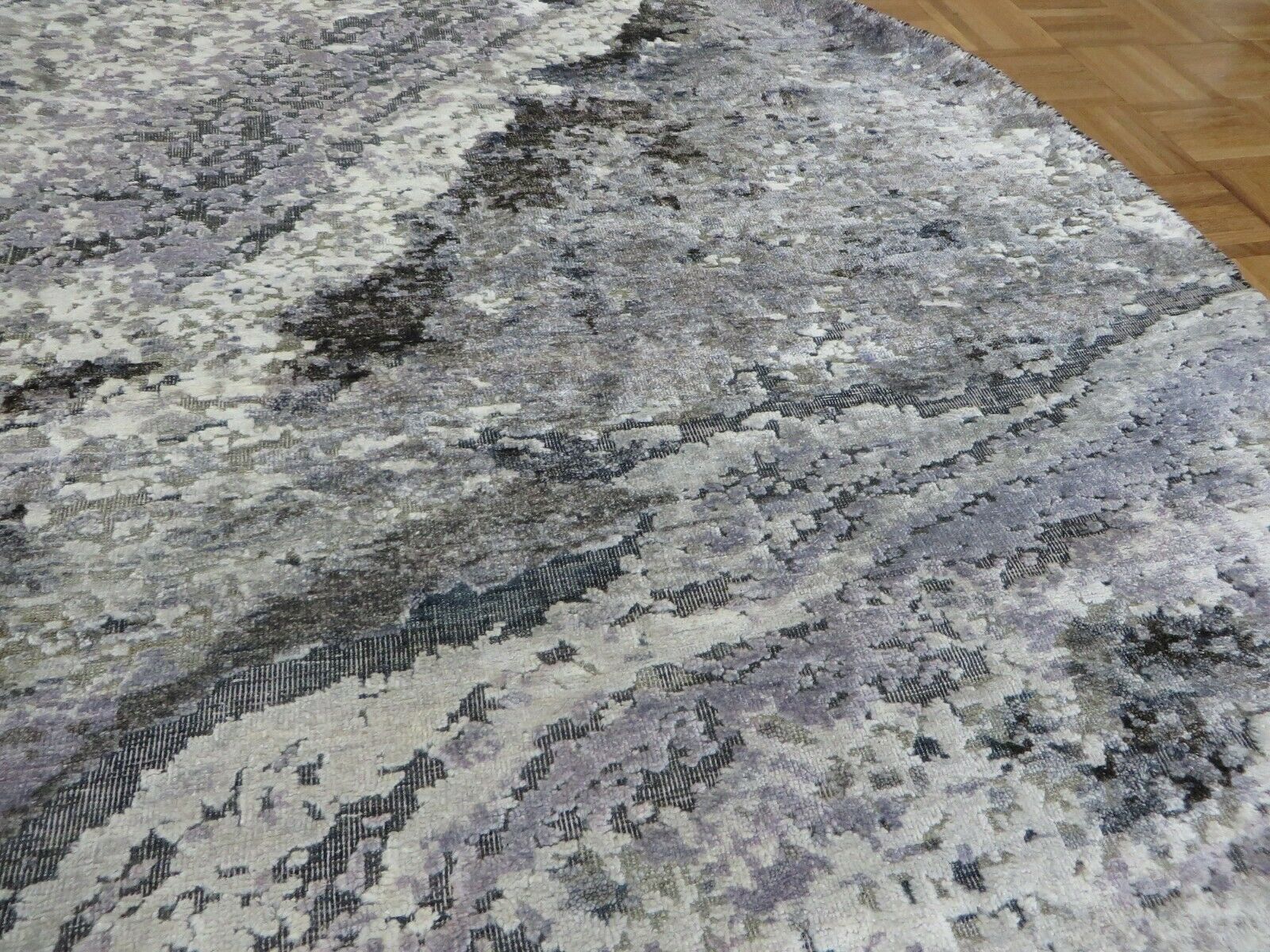 G8319B
