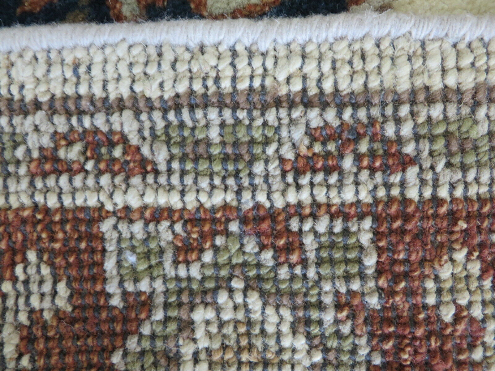 G8809J