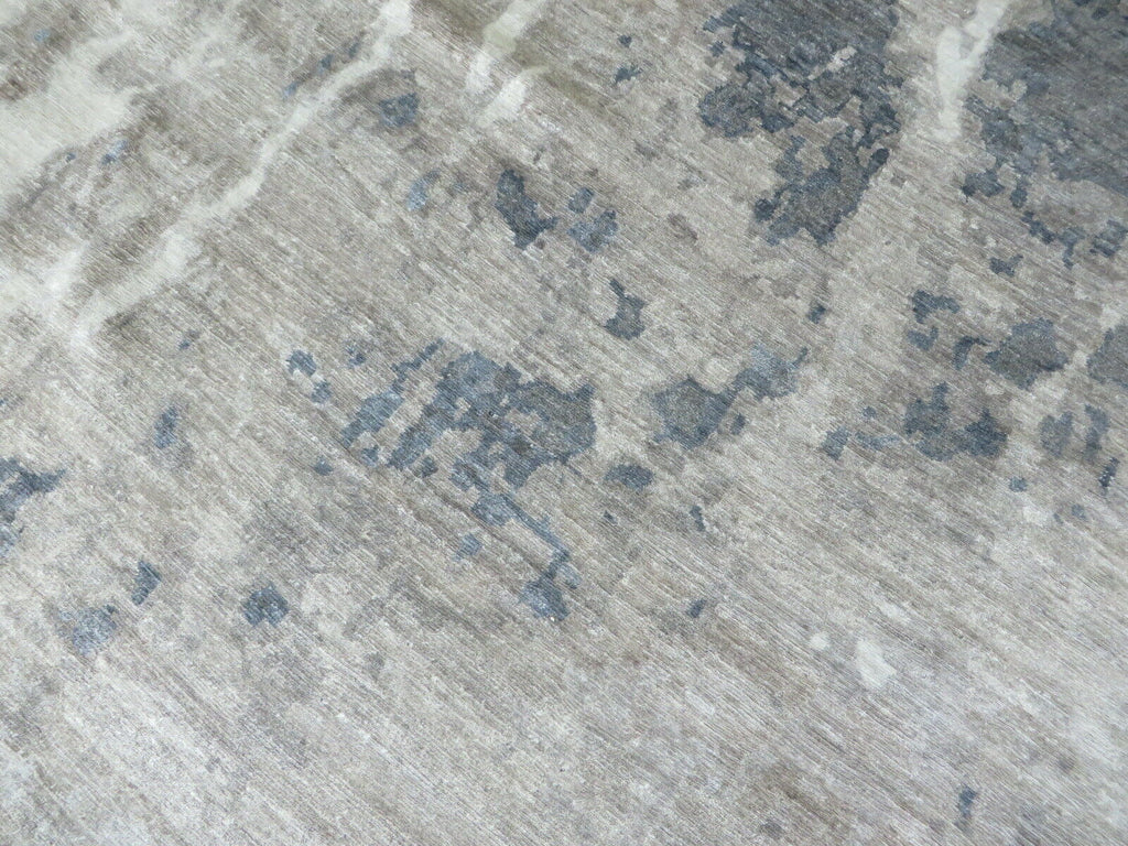 G9243D