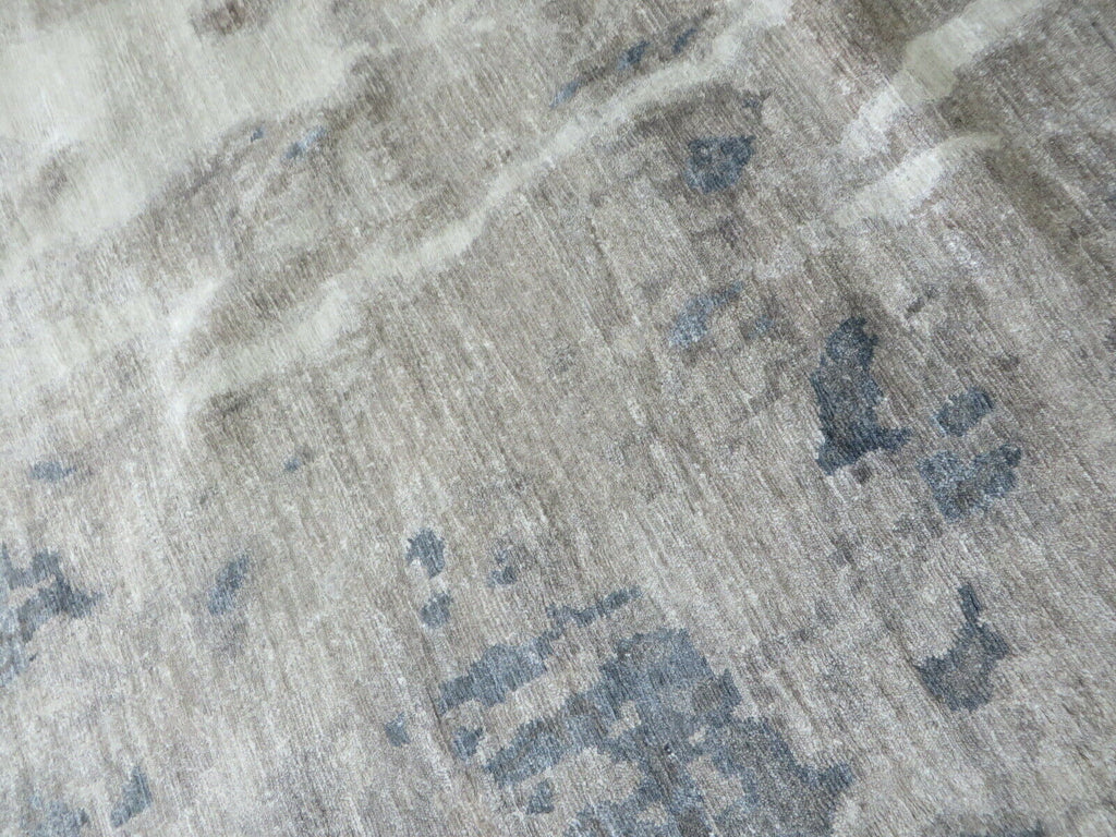 G9243F