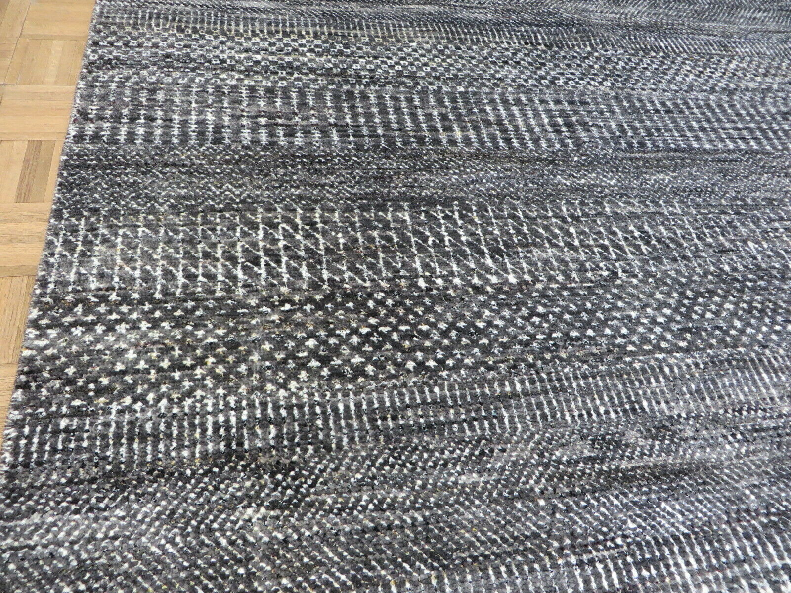 G9561H