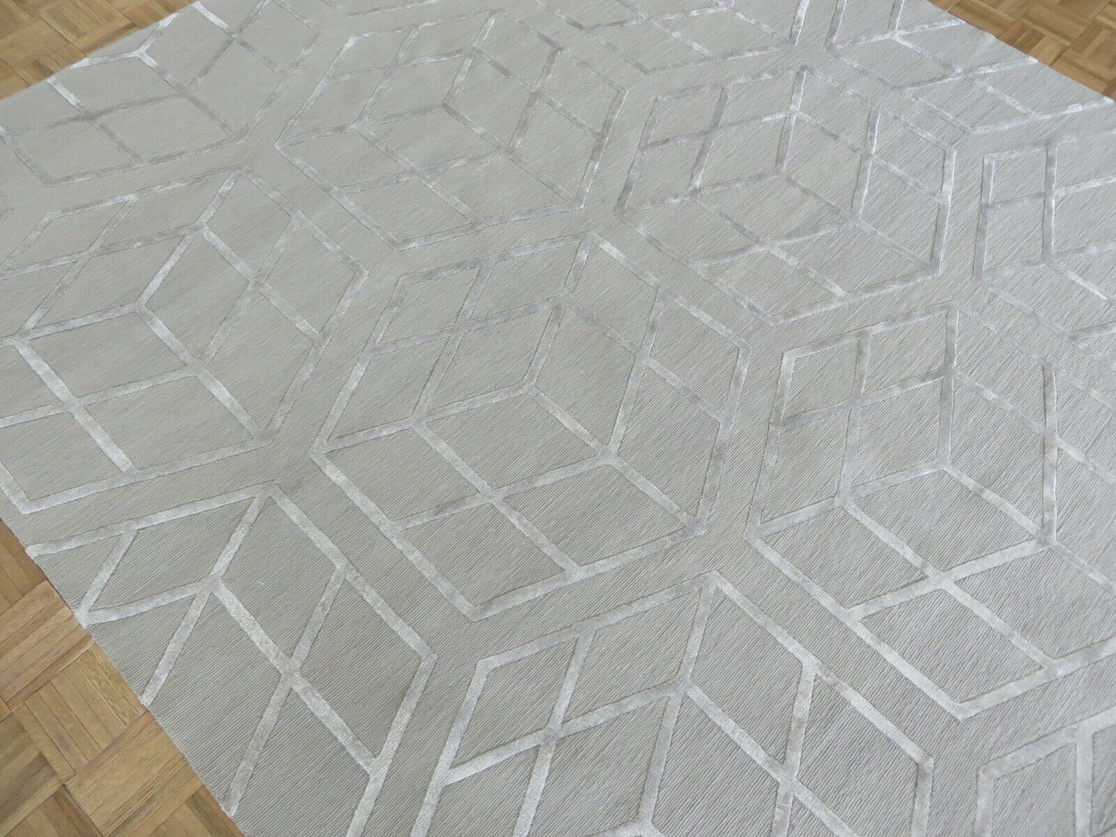 G9604E
