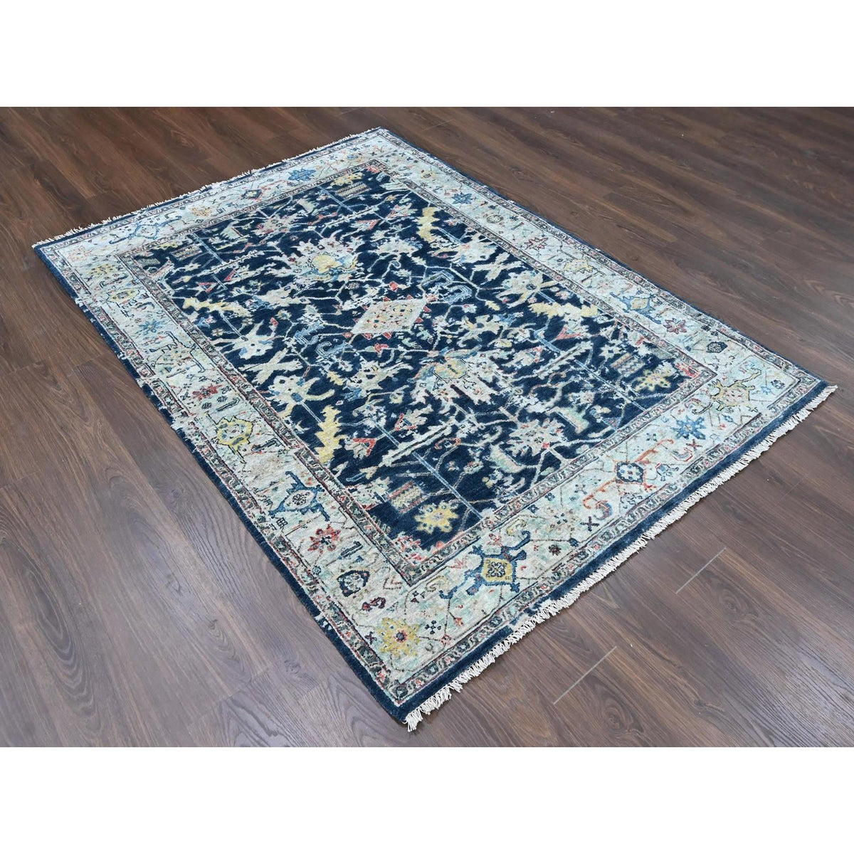 R10372%20002