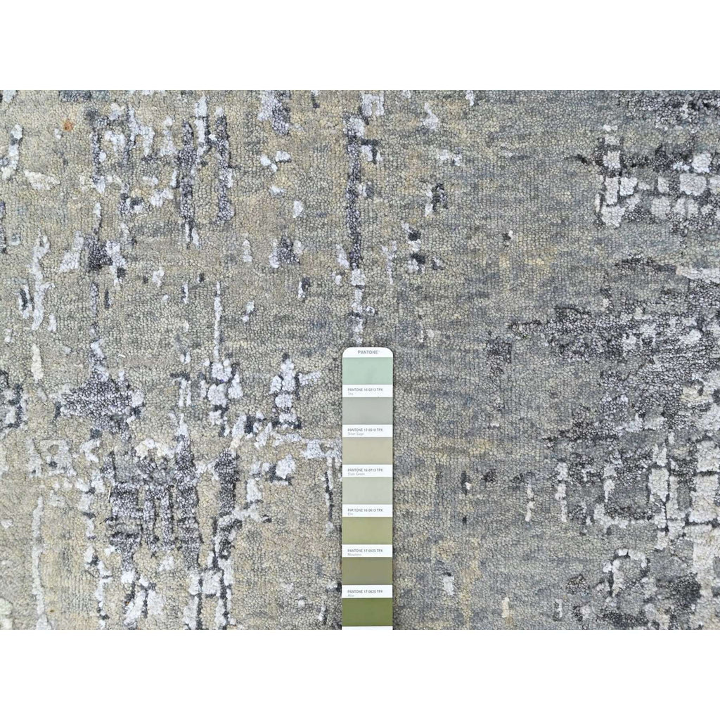 R10438%20004