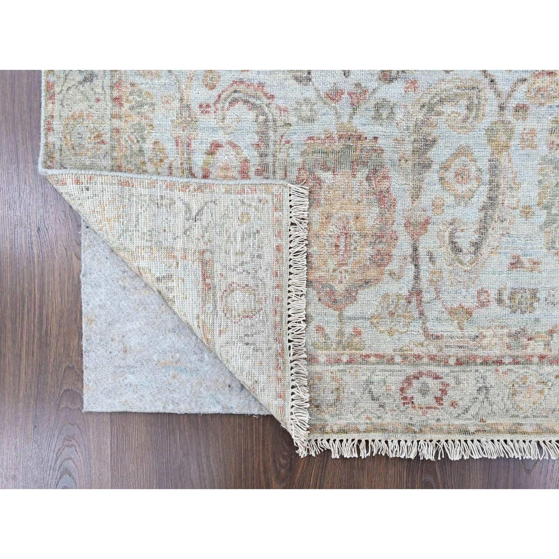 R10467%20003