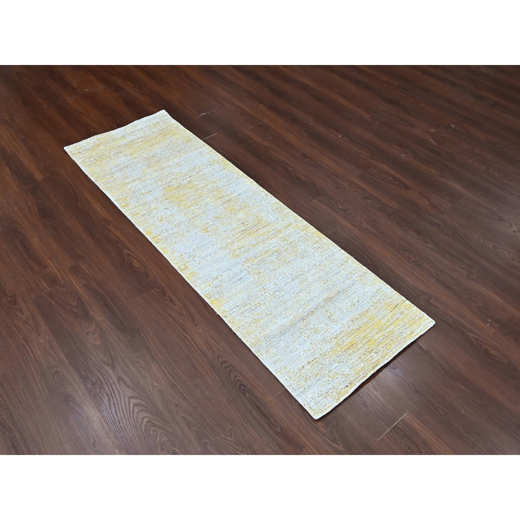 R10505%20002