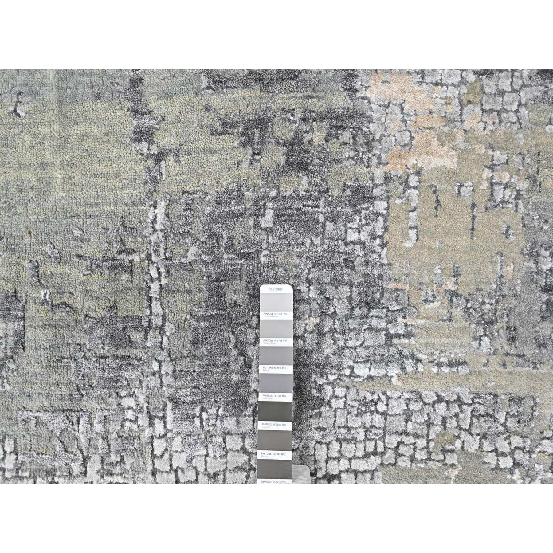 R10518%20008