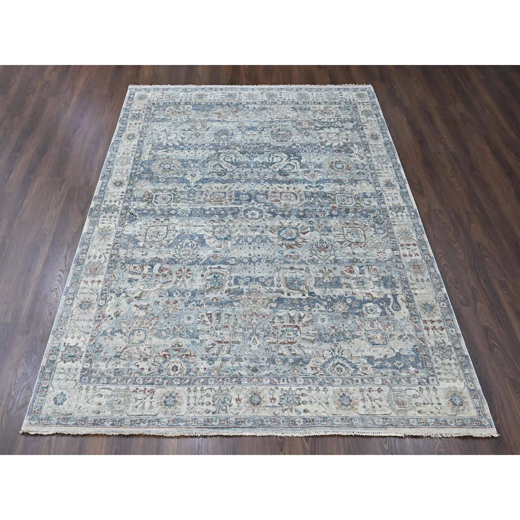 R10537%20003