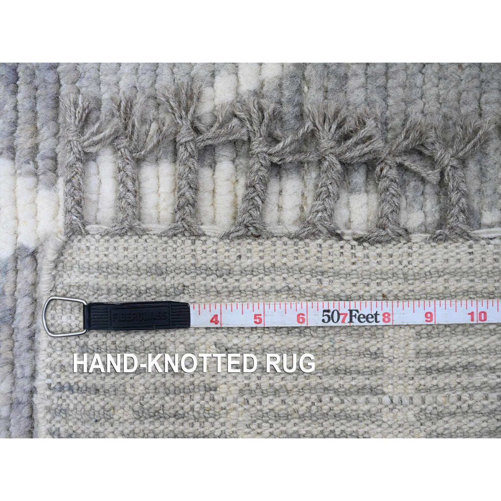 R20419%20012