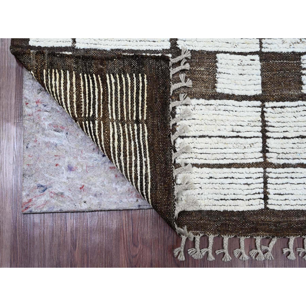 R20421%20003