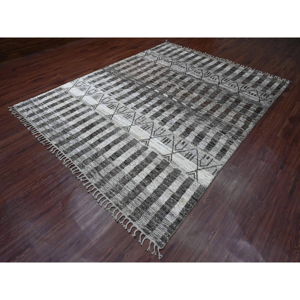R20525%20004