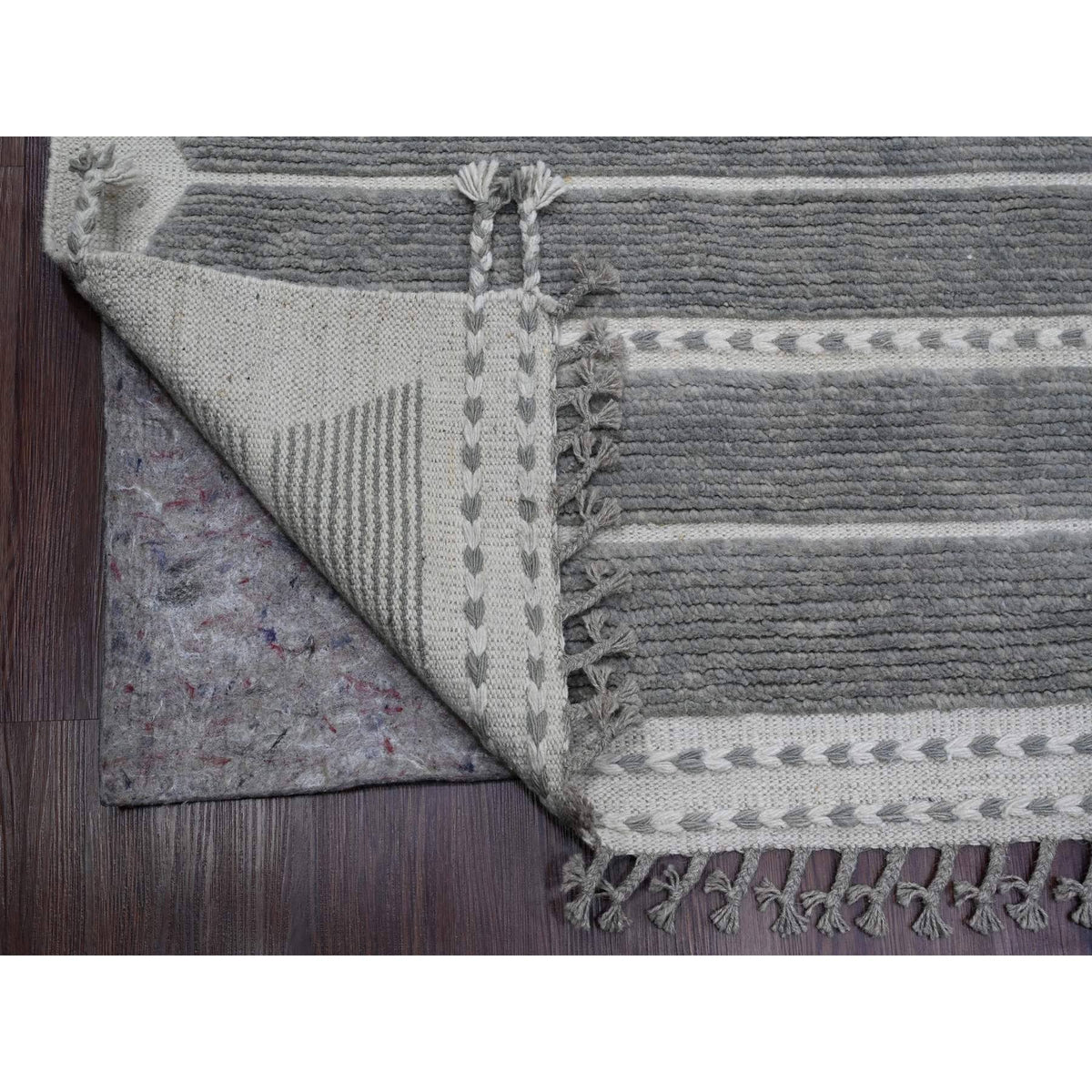 R20526%20005