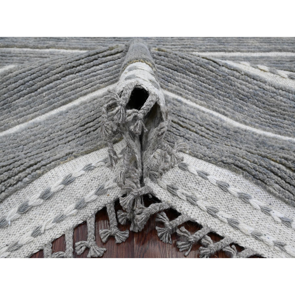 R20526%20006