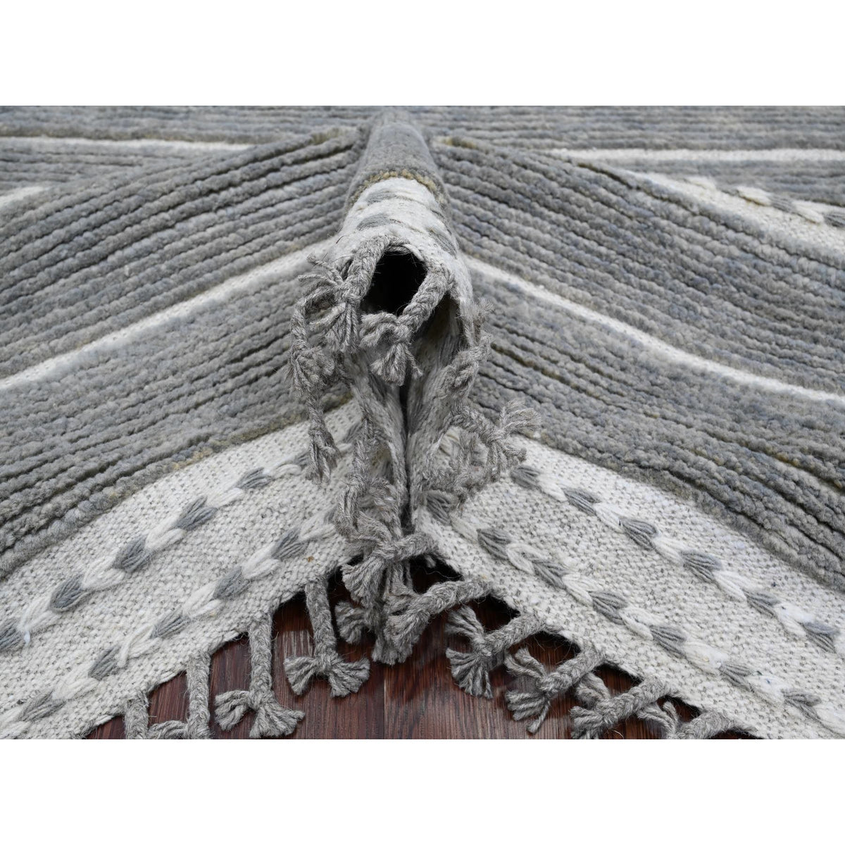 R20526%20006