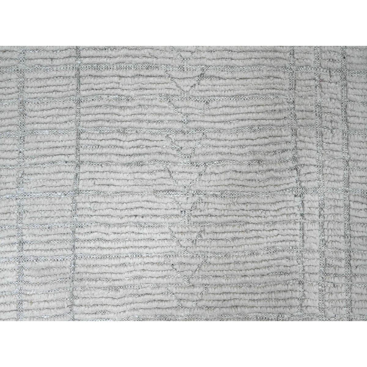 R20831%20009