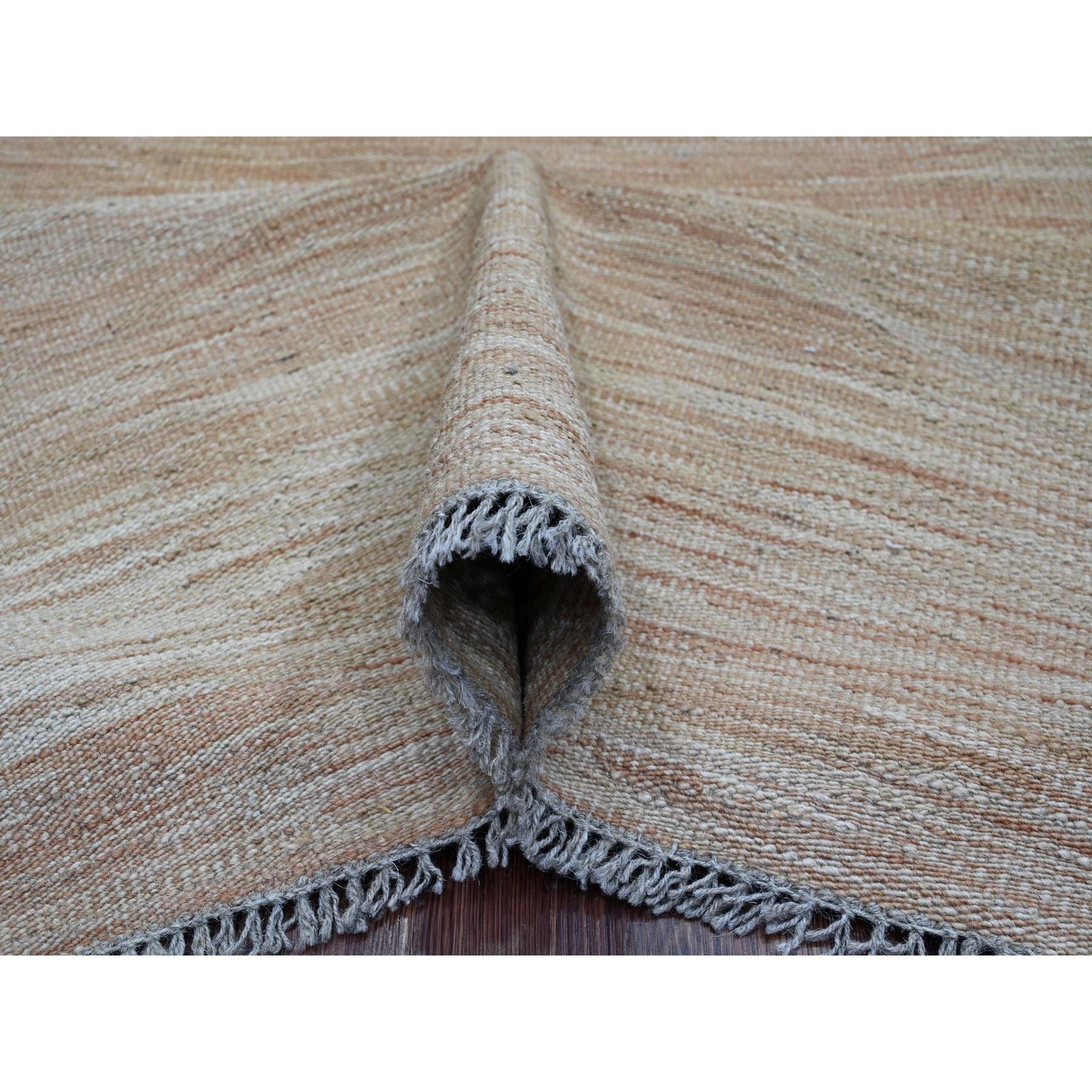 R20952%20006