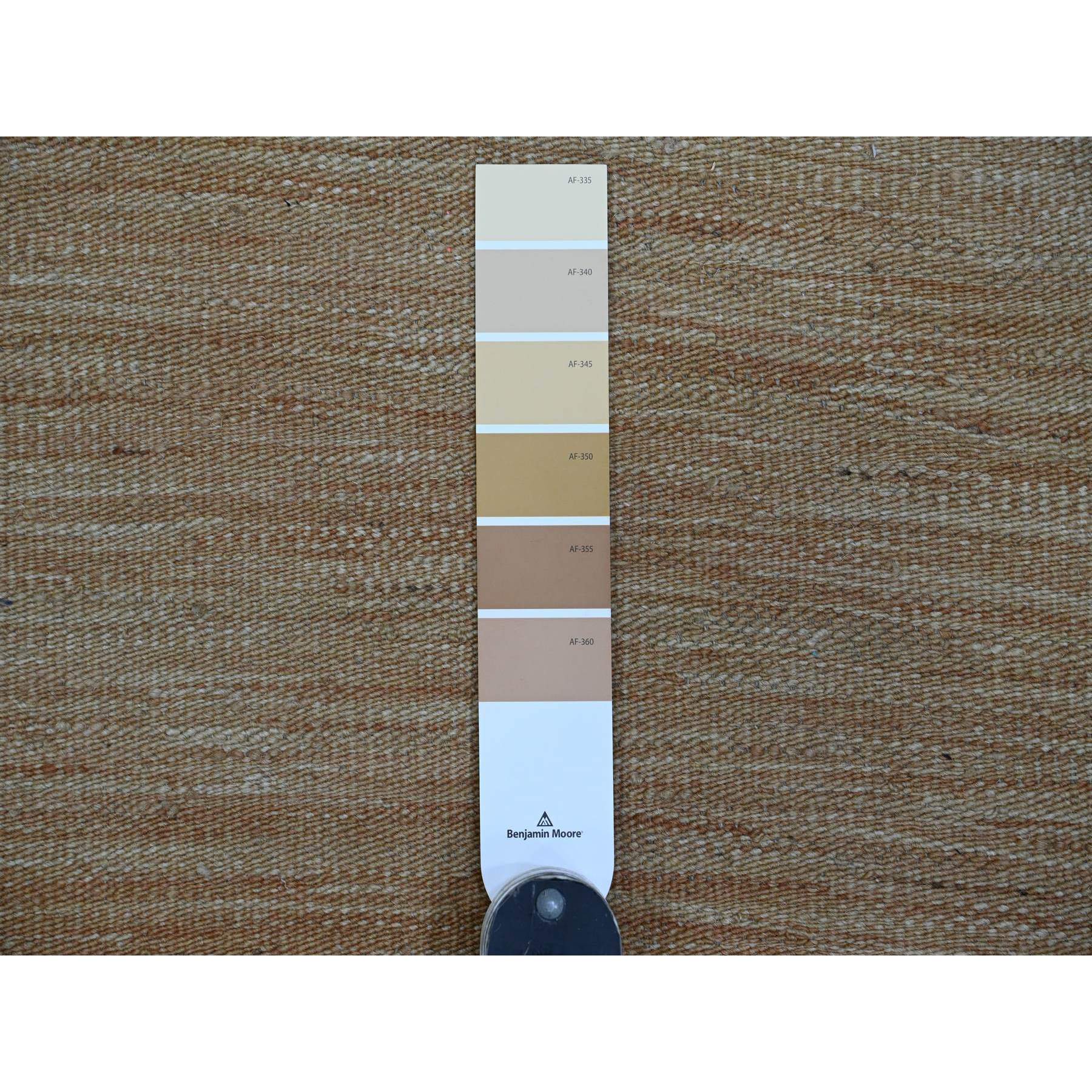 R20952%20008