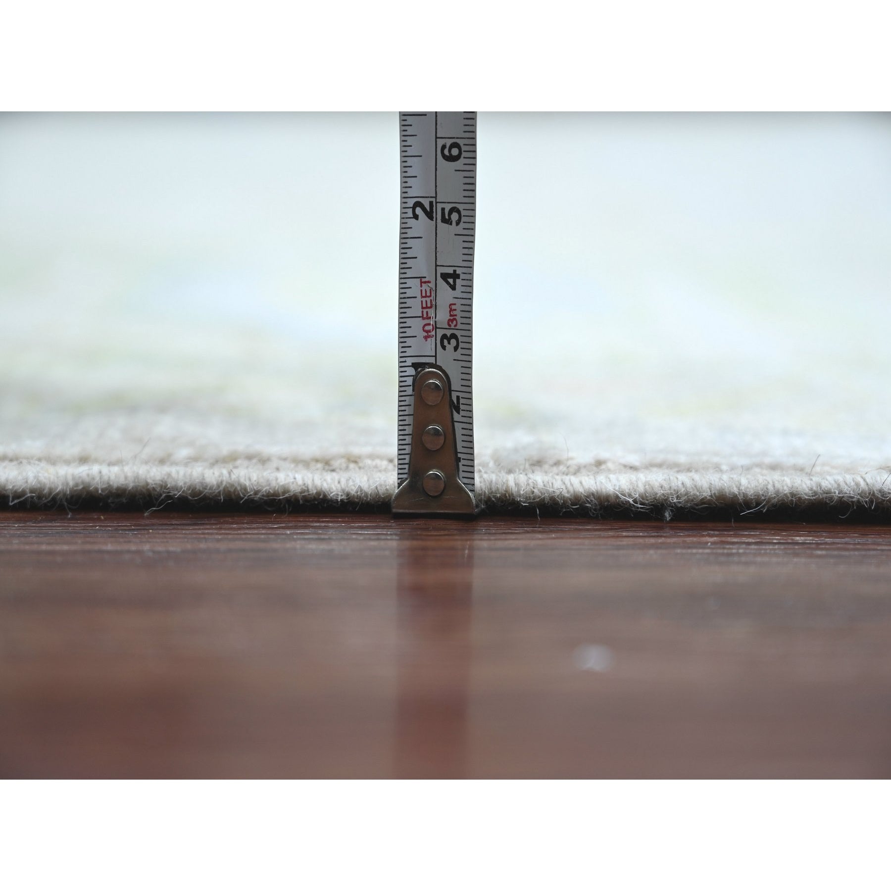 R21483%20010