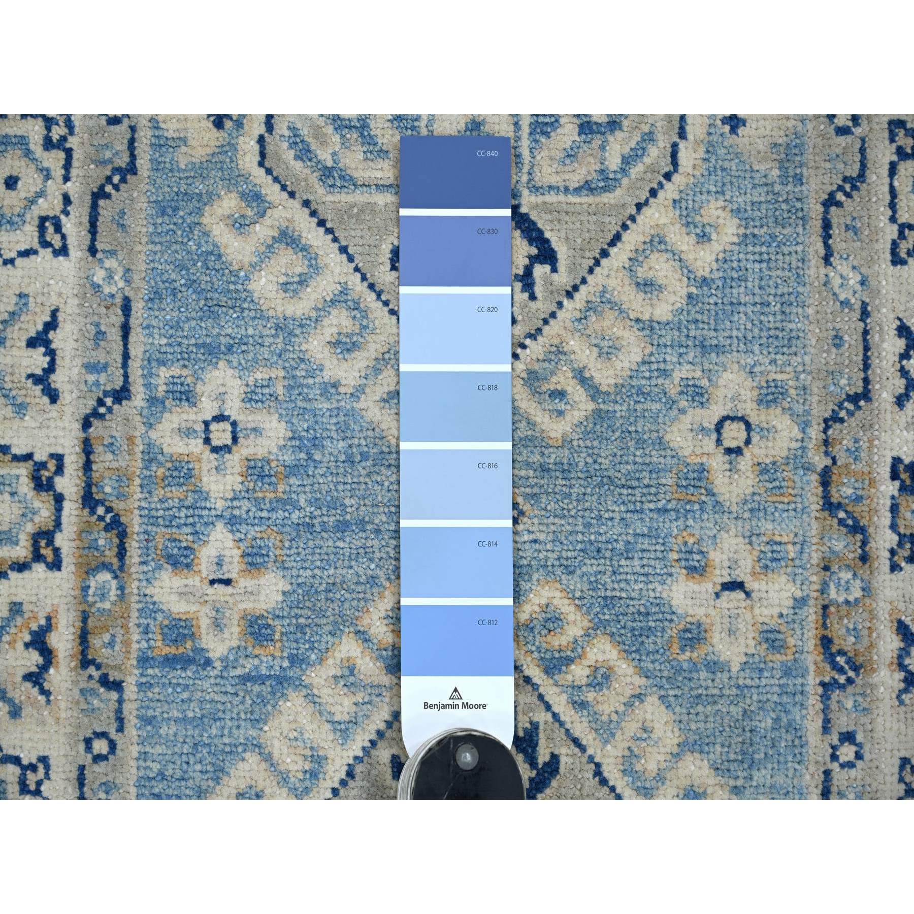 R22009%20003