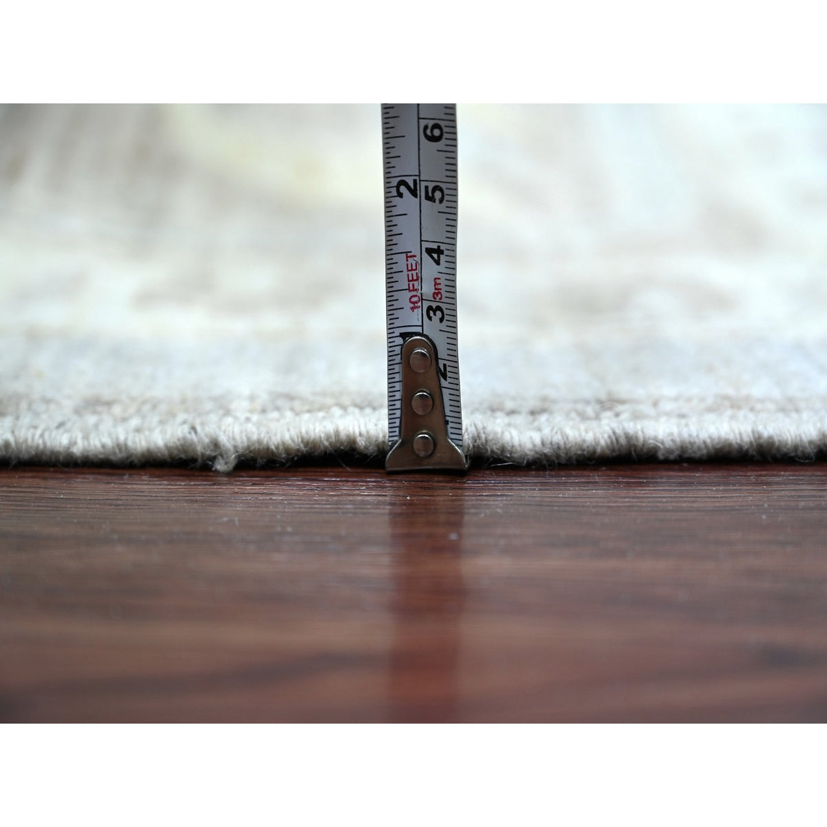 R22129%20010