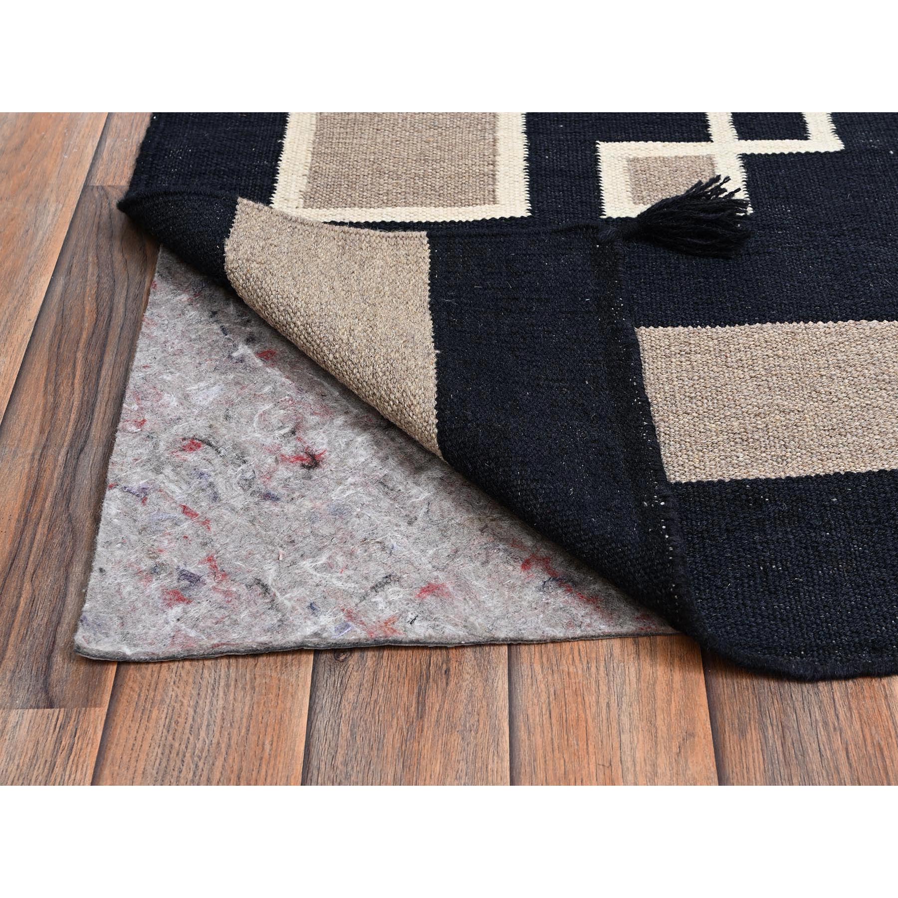 R2245%20003