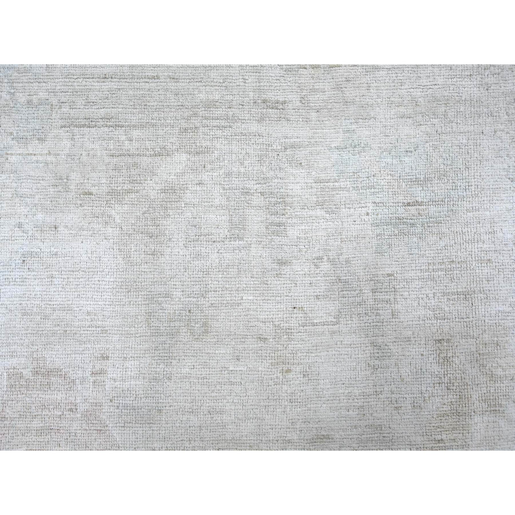 R22617%20008
