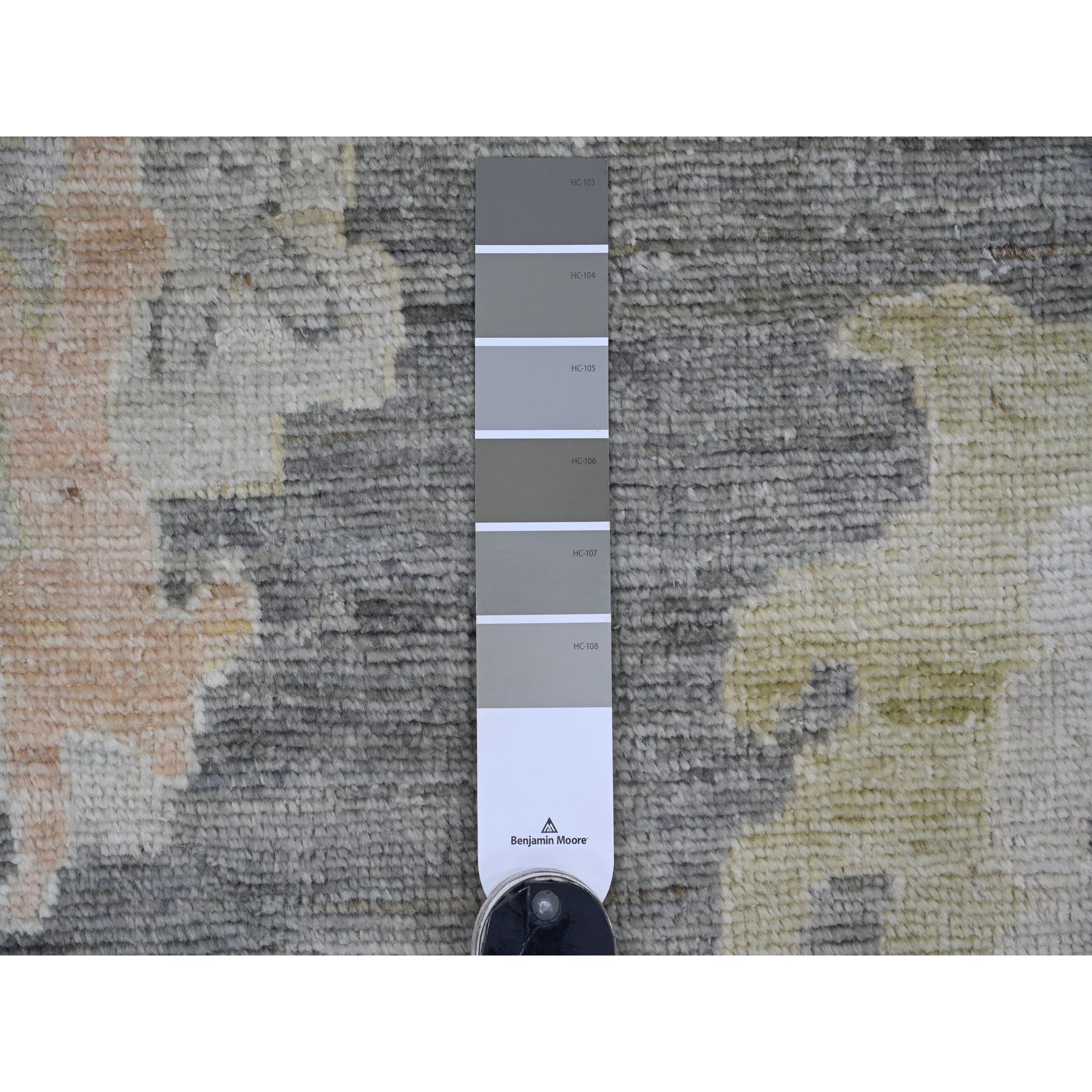 R22704%20007