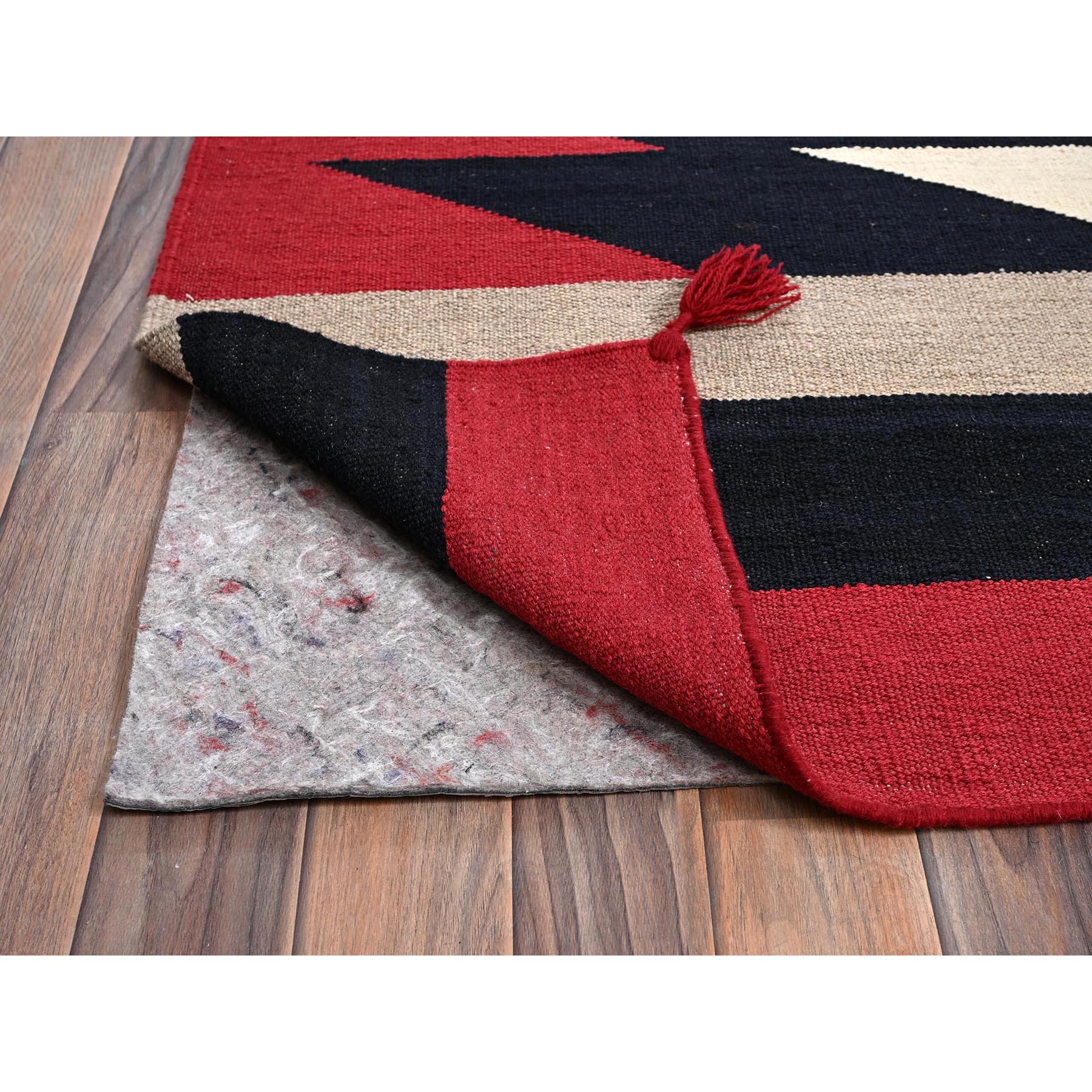R2275%20003