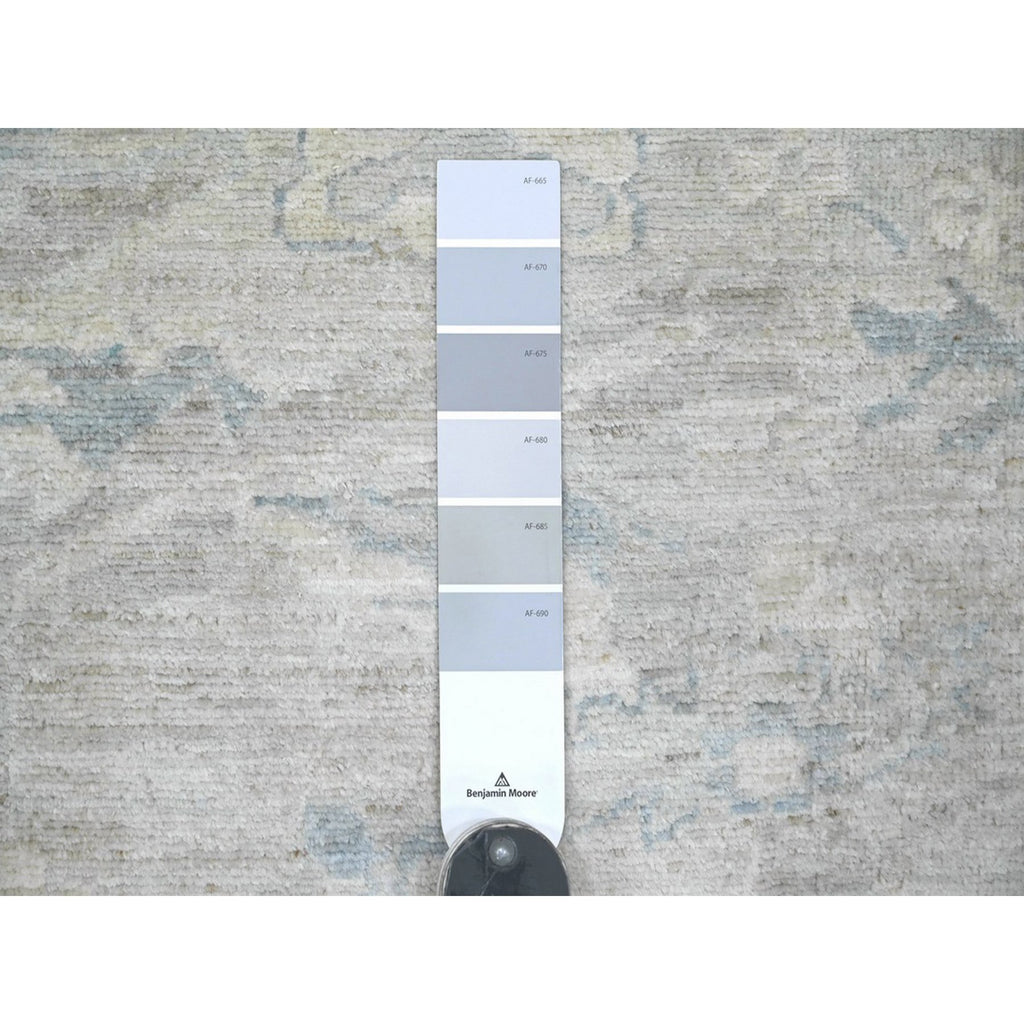 R22799%20007